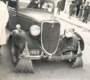 Машина для подметания улиц (1920-е годы)