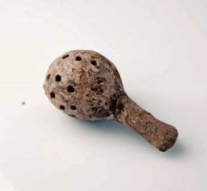 Погремушка из Культепе. Фото с сайта archaeologynewsnetwork.blogspot.com