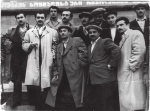 В.П. Копалейшвили с коллегами пополитехническому институту (второй слева в первом ряду). Фото из архива В.П. Копалейшвили
