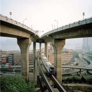 В Чунцине великое множество мостов, которые со временем могут стать «визитной карточкой» этого города. Их главная функция – облегчить транспортную доступность любого из районов.