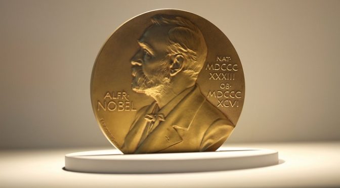 По каким причинам Нобелевские лауреаты отказывались от престижной премии