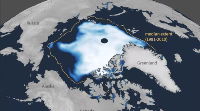 Почему Арктика тает быстрее Антарктики