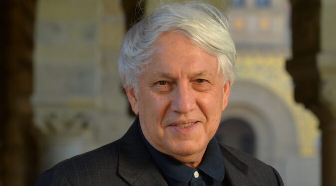 «Кажется, я знаю, как родилась Вселенная»