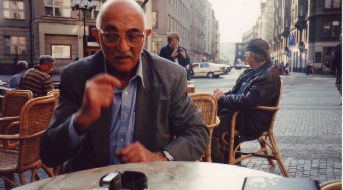 ЖИЗНЬ НАЧИНАЕТСЯ ТАМ, ГДЕ КОНЧАЕТСЯ АБСОЛЮТНАЯ ВЛАСТЬ